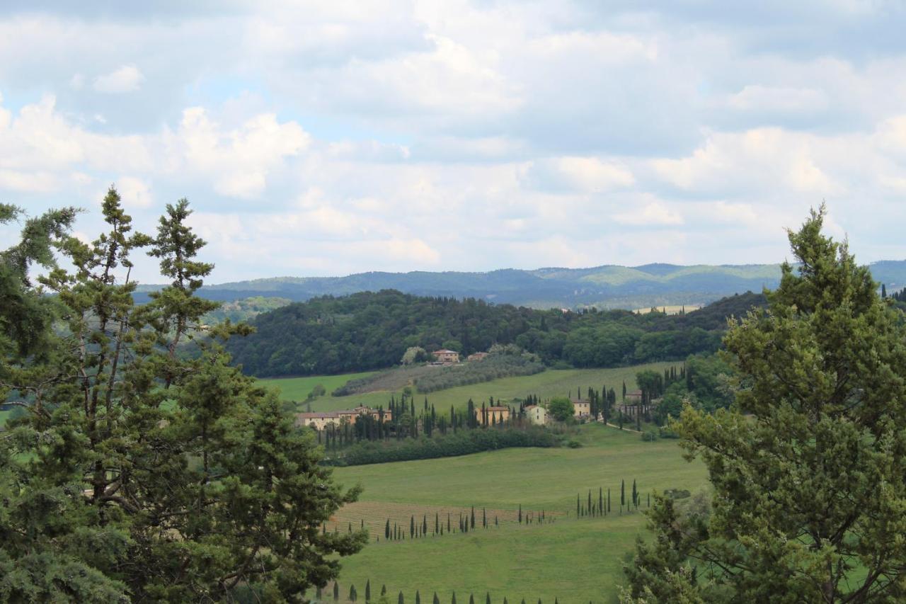 Ginestra Apartment Poggibonsi Bagian luar foto