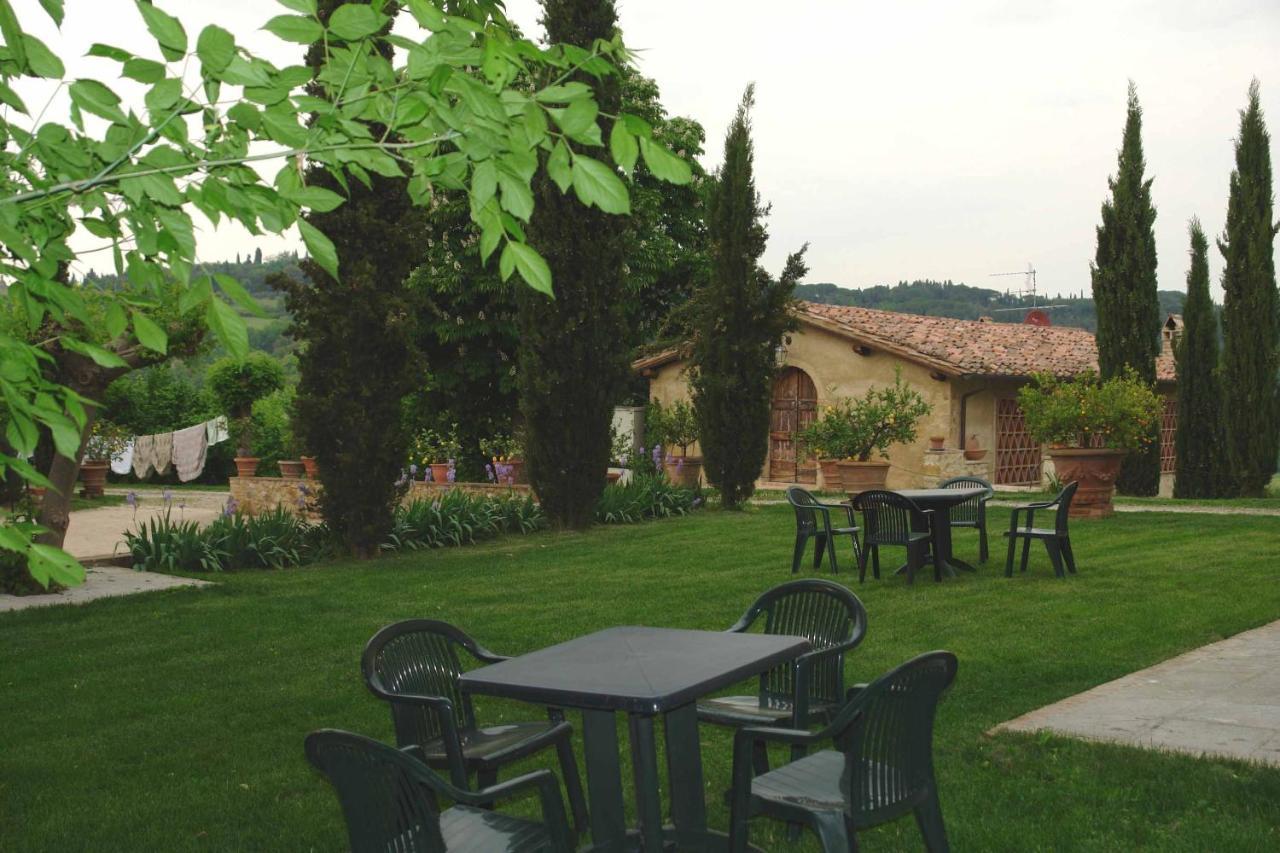 Ginestra Apartment Poggibonsi Bagian luar foto